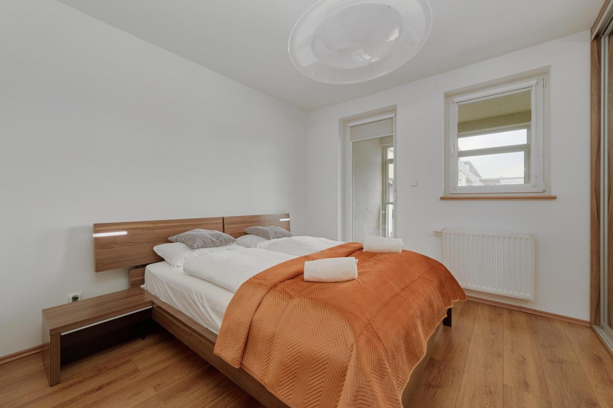 Teczowa Apartment In Wroclaw By Rent Like Home Exterior photo