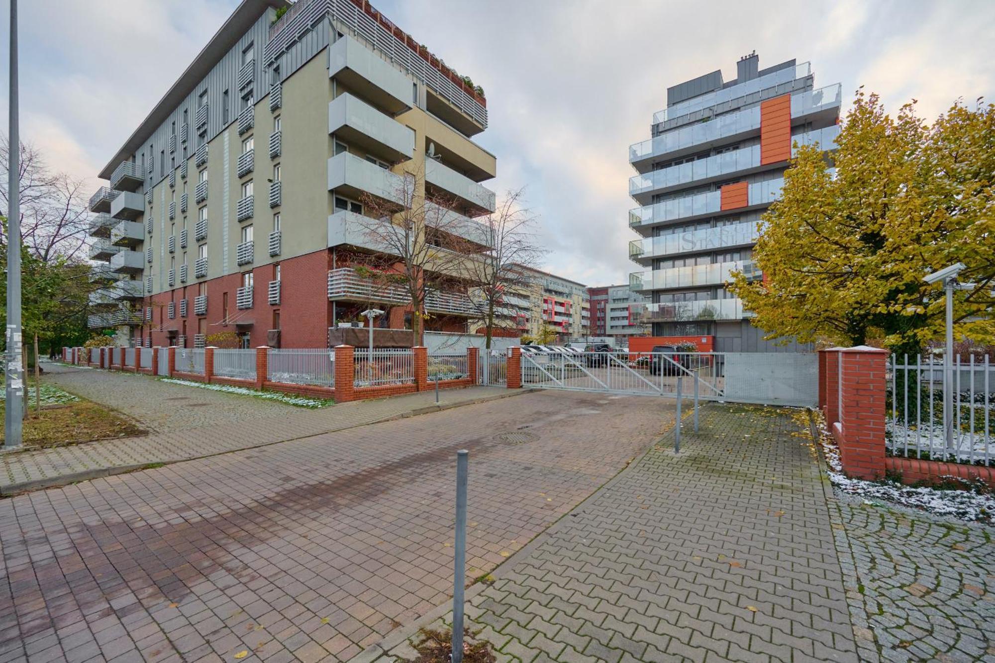 Teczowa Apartment In Wroclaw By Rent Like Home Exterior photo