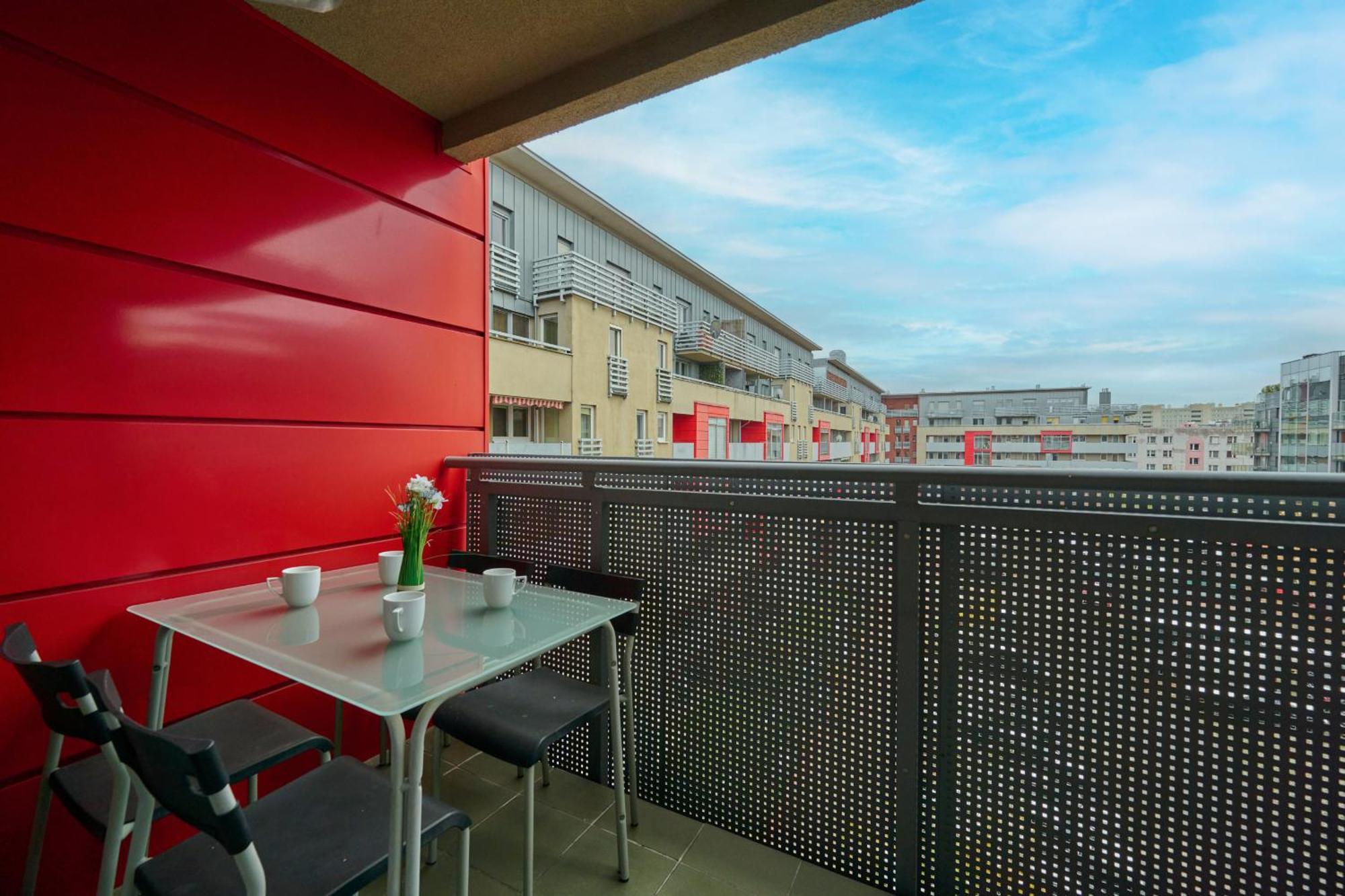 Teczowa Apartment In Wroclaw By Rent Like Home Exterior photo